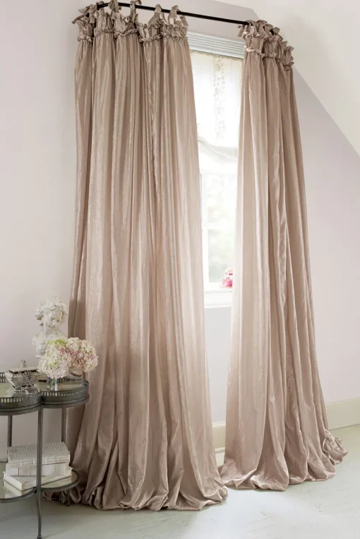 Discount Soft Surroundings Classic Balloon Drapery Panel