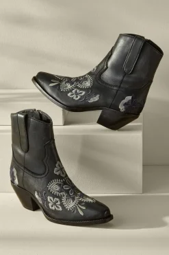 Fashion Soft Surroundings Diba True Cainsville Embroidered Bootie