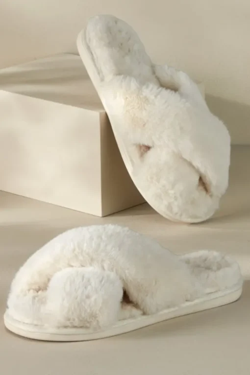 Outlet Soft Surroundings Dreama Faux Fur Cross Band Slippers