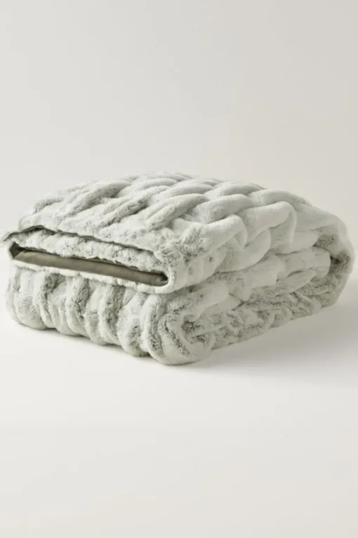 Clearance Soft Surroundings La Parisienne Faux Fur Throw