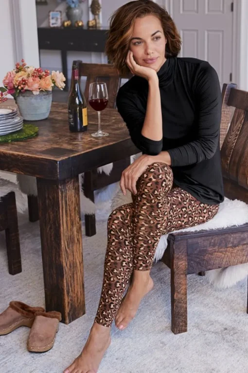 Discount Soft Surroundings Must-Have Leggings