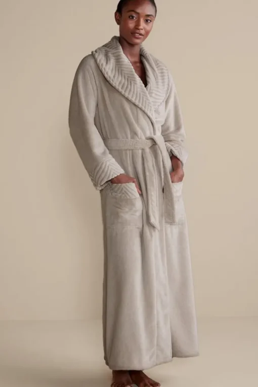 Hot Soft Surroundings Royal Plush Robe