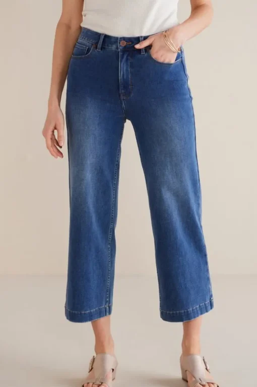 Discount Soft Surroundings Ultimate Denim Wide Leg Crop Jeans MirrorLakeWash